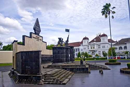 Mengunjungi Malioboro,Kawasan Bersejarah Kota Yogyakarta