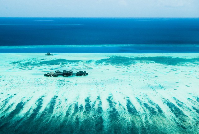 10 Foto Mengagumkan Pulau Maladewa Dari Atas