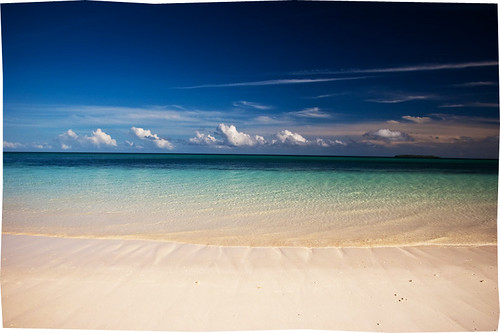 Keindahan Kei Island, Salah satu pantai terindah di dunia yang ada di Indonesia