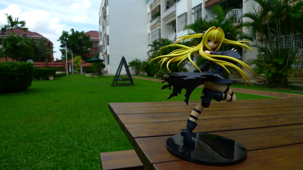 Kolektor PVC anime figures masuk!! XD