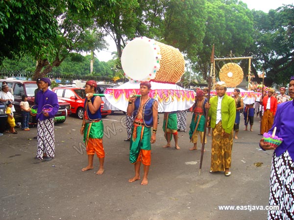 Tradisi 1 Muharram ini cuma ada di Indonesia gan!