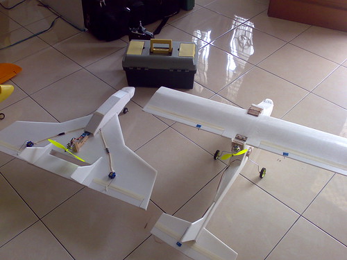 Share Koleksi homemade rc-plane...