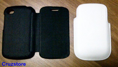 WTS : Blackberry Q10 White Barang Mulus + Murah :)