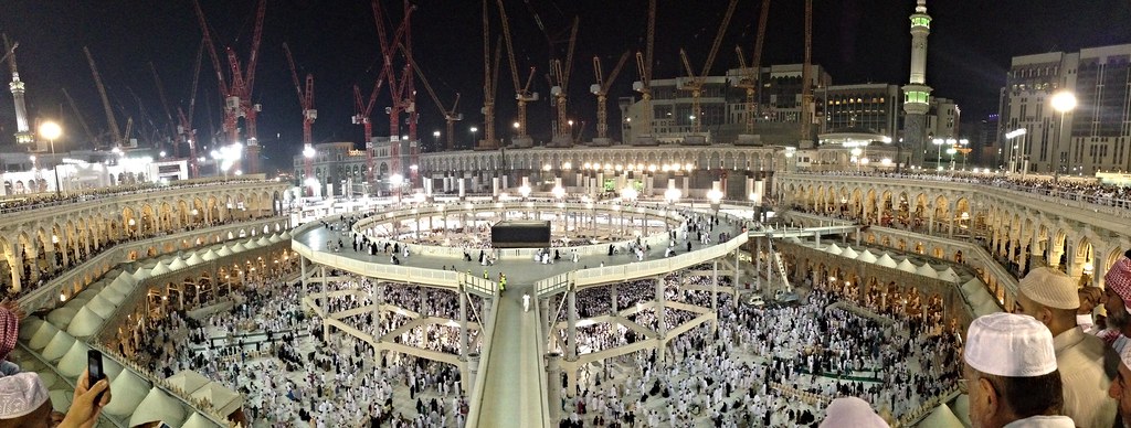 Jembatan Mataf (Tawaf) khusus untuk Jamaah dengan Kursi Dorong / Lanjut Usia