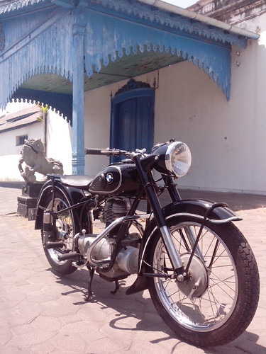 WTS BMW R25-2(kwaci) 1953 Collectable Item