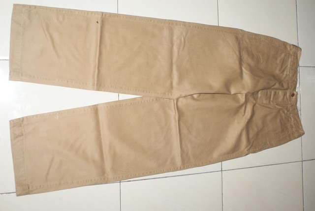 BUZZ RICKSONS DARTISAN DIOR TOPMAN ZARA H&M DICKIES CARHART UNIQLO BEAMS SALEWA Chino