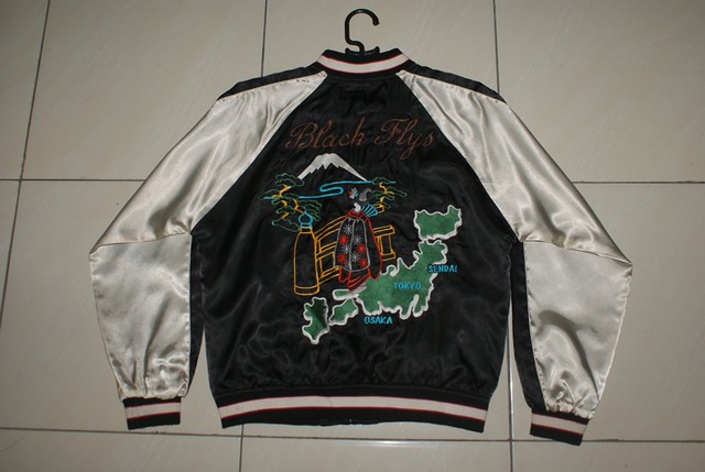 PLAY CdG NUMBER Nine HYSTERIC CHANEL Dior NIKE LACOSTE ZARA H&M BOYCOTT UNIQLO Jacket