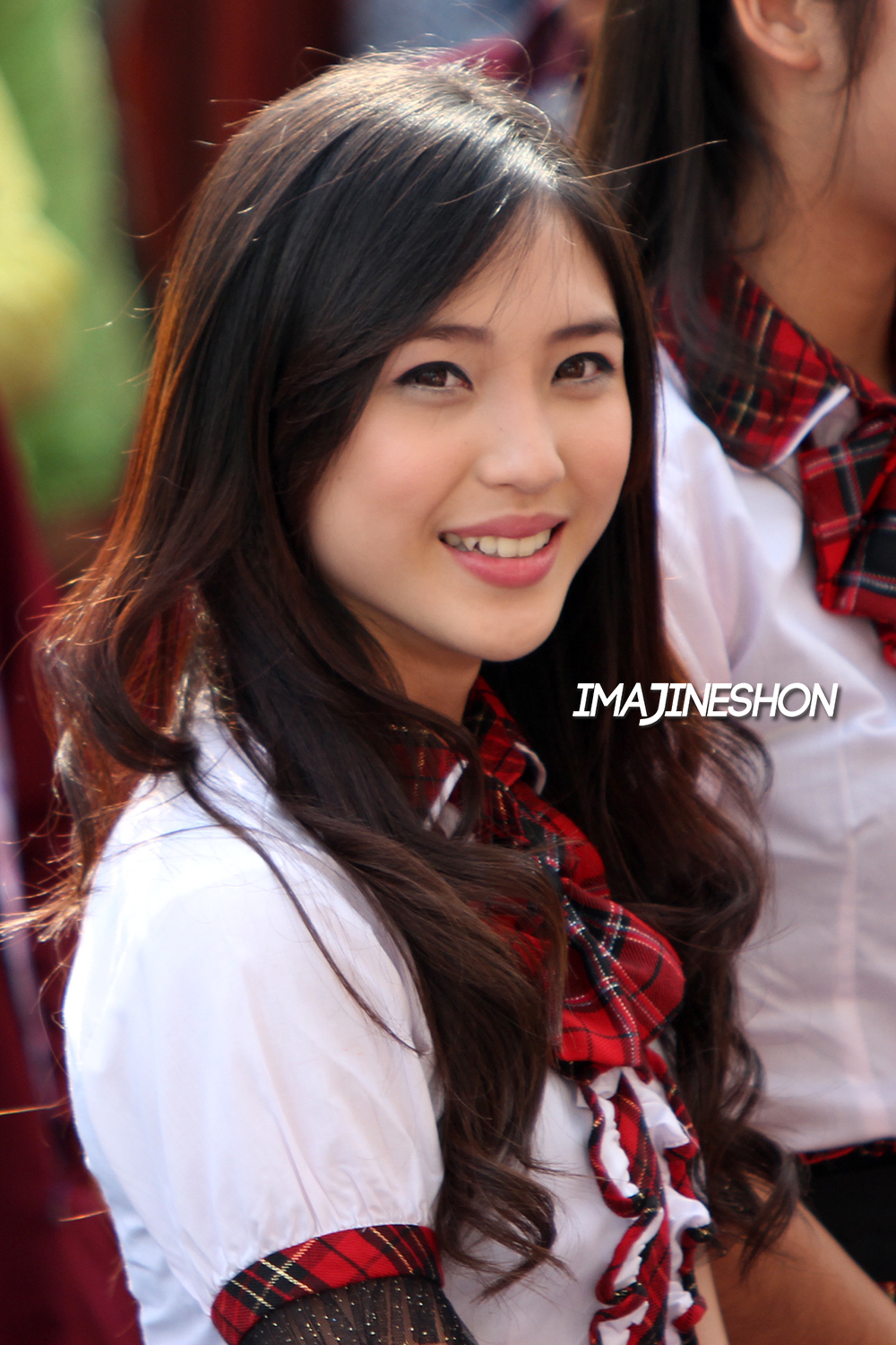 dari pada nabilahjkt48 mending cewe ini gan &#91;bening&#93;