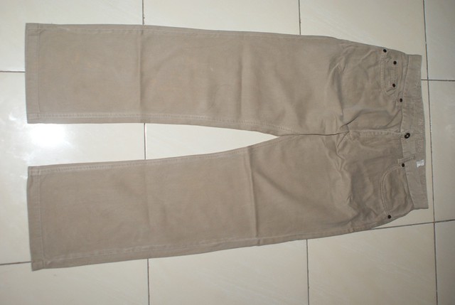BUZZ RICKSONS DARTISAN DIOR TOPMAN ZARA H&M DICKIES CARHART UNIQLO BEAMS SALEWA Chino