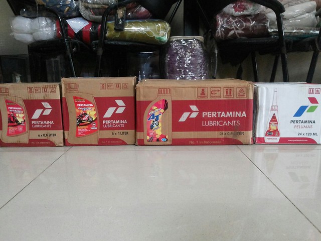 Cari Pelumas/Oli Motor Pertamina Enduro (4T, Racing, Matic