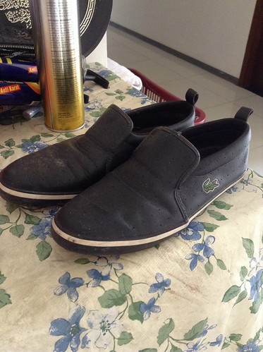**WTS CASUAL SHOES MURAHHHHH!**