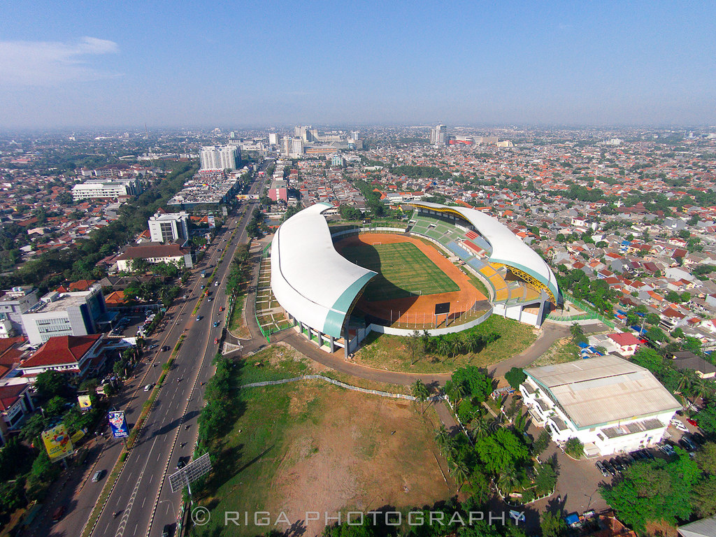 12 Stadion Bertaraf Internasional di Indonesia