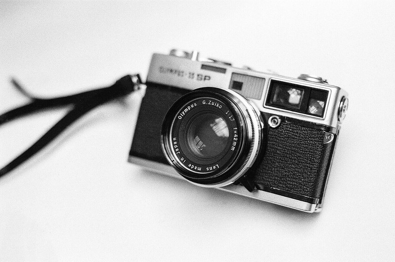 warung-ngumpul-penggemar-kamera-analog---part-4