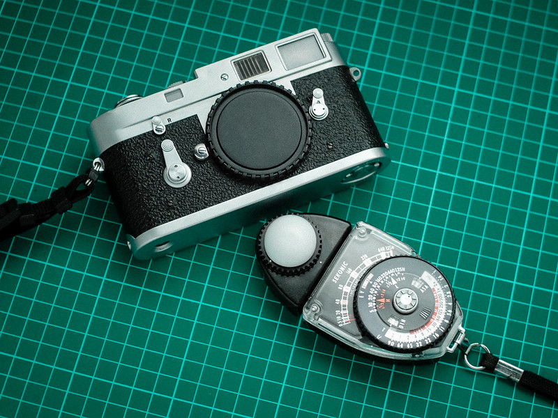 warung-ngumpul-penggemar-kamera-analog---part-4