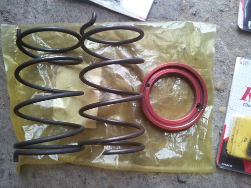 jual roller dan part matic suzuki