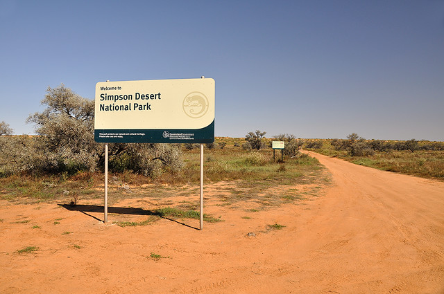 Butiran pasir merah Simpson Desert, Australia