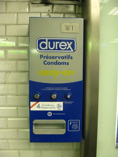 mesin-penjual-yang-aneh