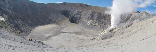 Pesona Gunung Dewa Kemakmuran (Gunung Egon-NTT)