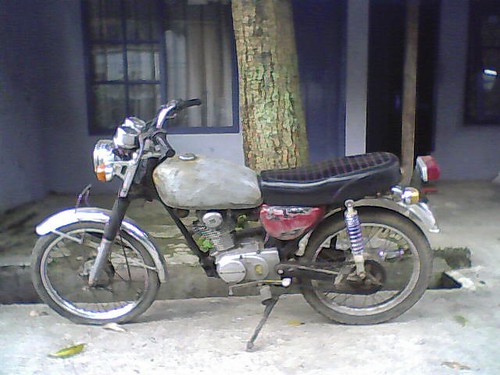 Sepeda Motor Merk Honda CB tua Termahal