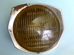 stoplamp dan headlamp.