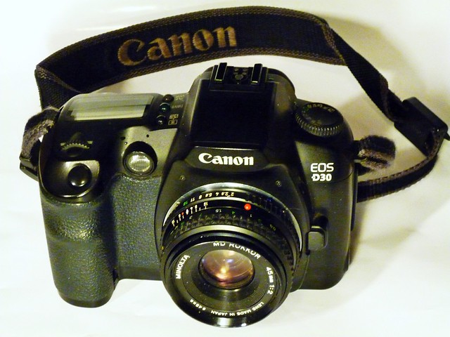 warung-ngumpul-penggemar-kamera-analog---part-4