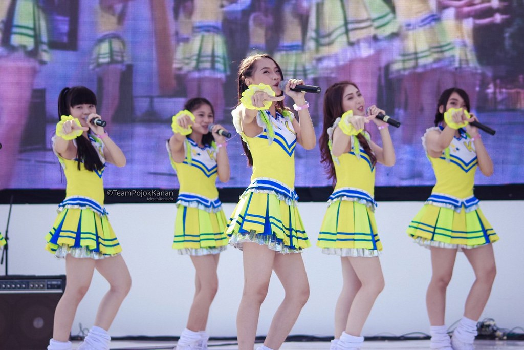 .::Sharing foto2 Artis Indonesia::. - Part 4 - Page 264 | KASKUS