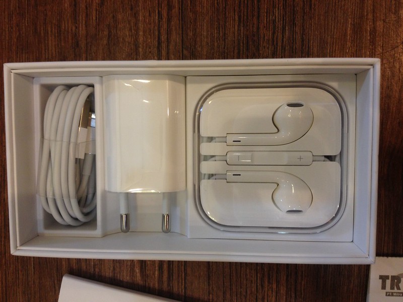 Jual Iphone 5 White 16GB Garansi Resmi MTS Indonesia NEW Termurah