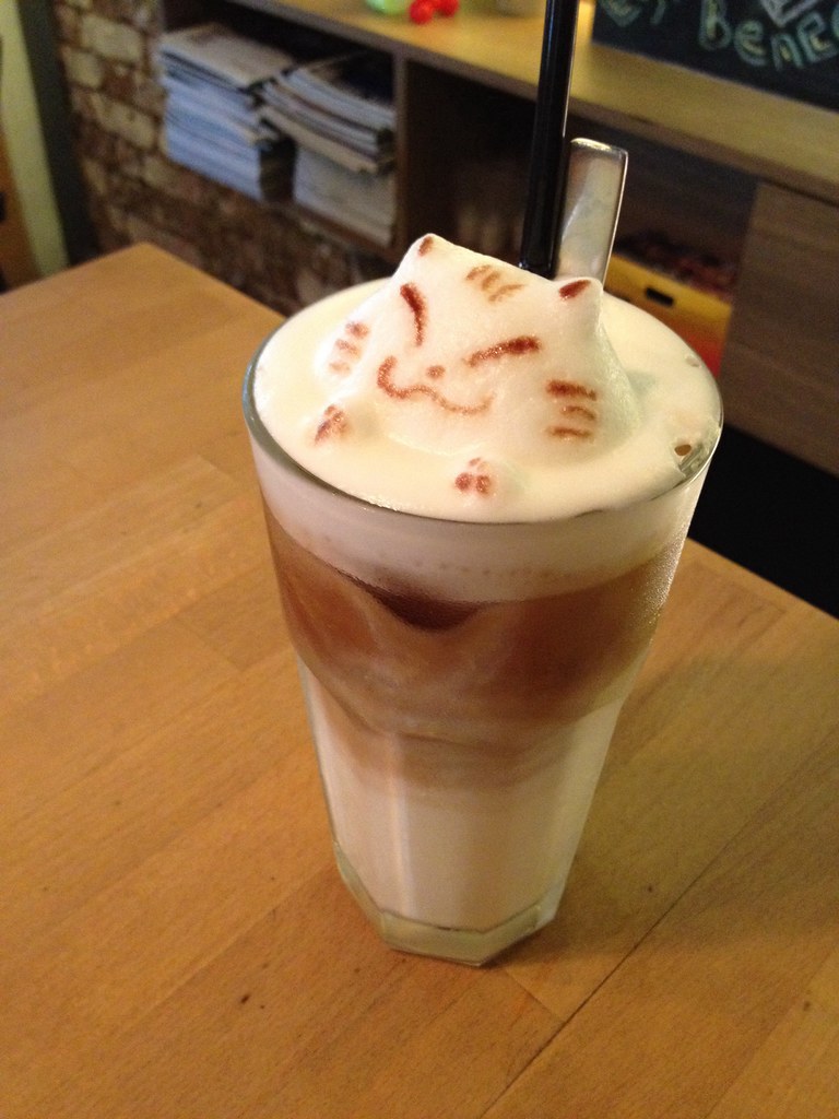 Seni Latte Yang Bakal Bikin Agan-Agan Terpesona