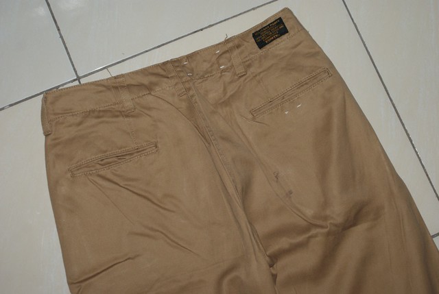 BUZZ RICKSONS DARTISAN DIOR TOPMAN ZARA H&M DICKIES CARHART UNIQLO BEAMS SALEWA Chino