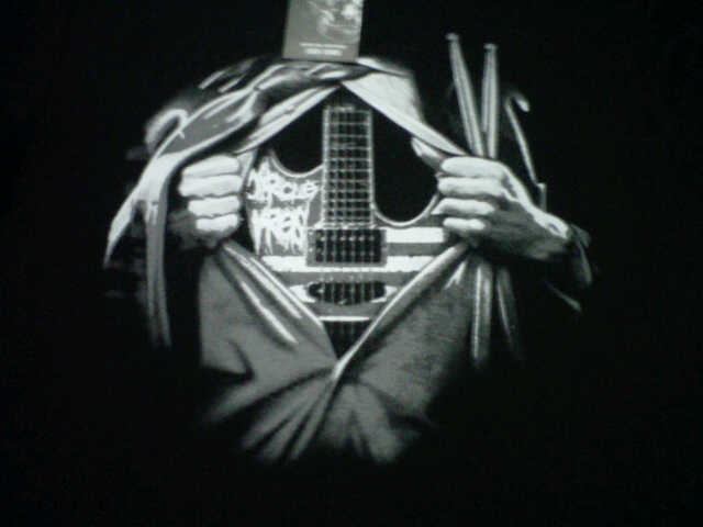 Jual baju kaos keren cwo barang bandung,, diliat dlu gan,, murah meriah,,