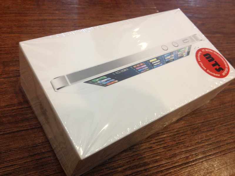 Jual Iphone 5 White 16GB Garansi Resmi MTS Indonesia NEW Termurah