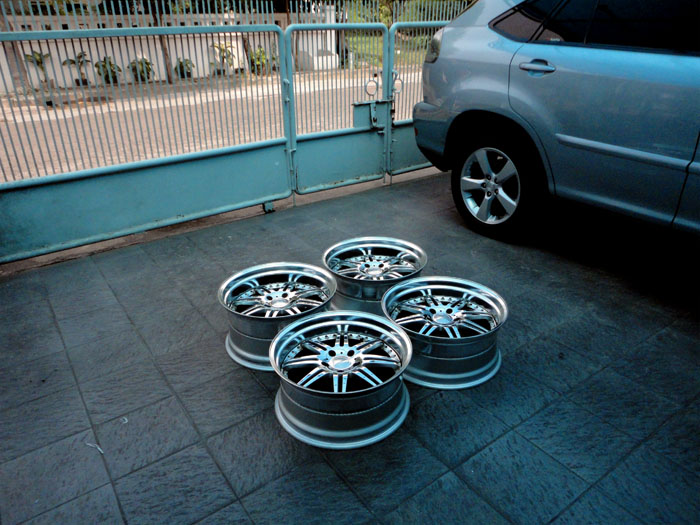 FOR SALE : NKB ELITE 8 SEIKEN JAPAN, SUPERLOW DISK, STEPLIPS, AGGRESIVE BMW OFFSETS !