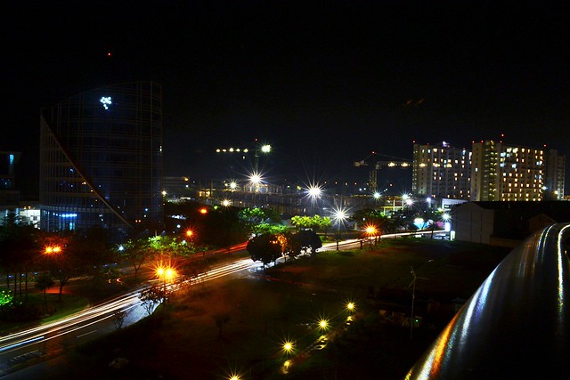 trik-dark-photography---light-painting---bulb