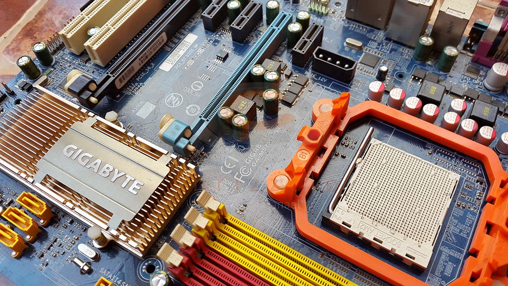 Материнская плата под процессор amd. Материнская плата под процессор amd. Материнская плата под процессор amd. Asus 970 pro gaming/aura. Biostar n68s+.