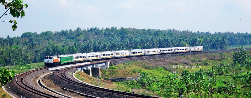 nongkrong-bareng-raillway-photography