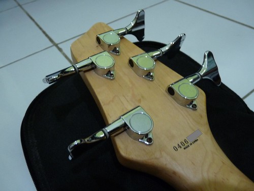 ..::RARE, BASS WAHBURN TAURUS T-15, 5 STRING murah::..
