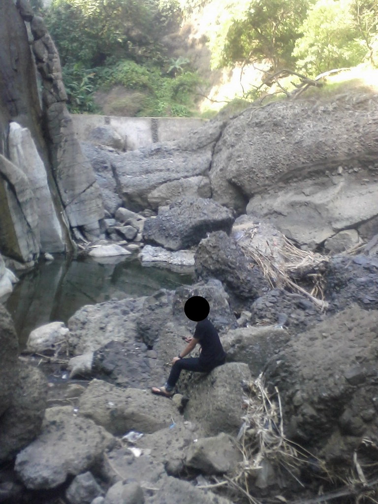 curug caweni sukabumi