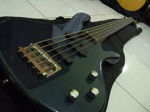 ..::RARE, BASS WAHBURN TAURUS T-15, 5 STRING murah::..