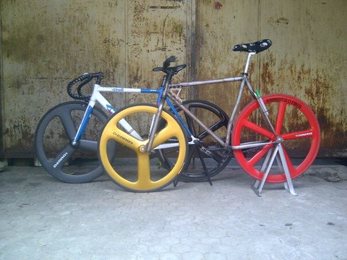 fixie dennos