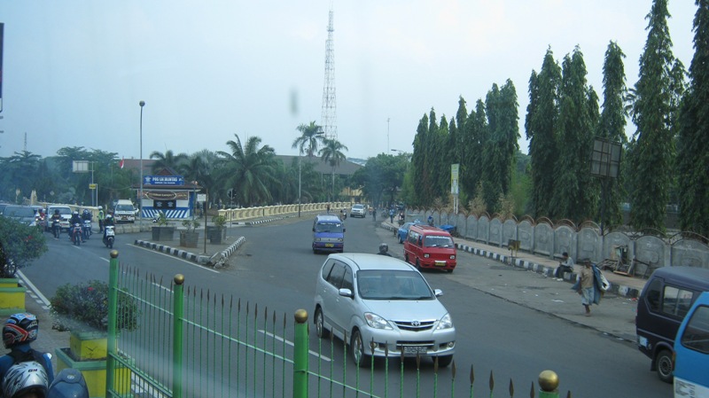 Persimpangan-Persimpangan Terkenal di Indonesia