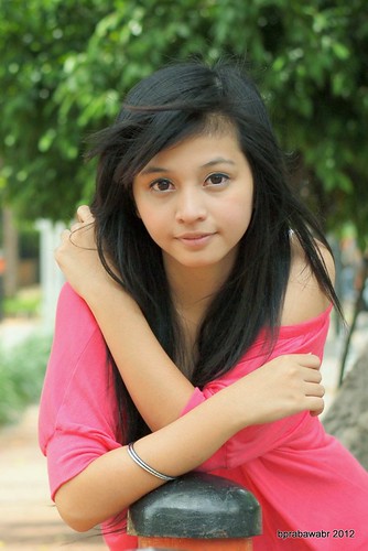 photo-games-foto-di-bawah-saya