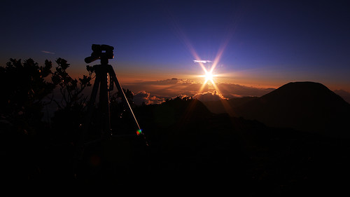 &#91;Share&#93; Foto + Video, Sunset + Sunrise di Puncak Gunung Gede