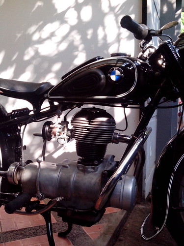 WTS BMW R25-2(kwaci) 1953 Collectable Item