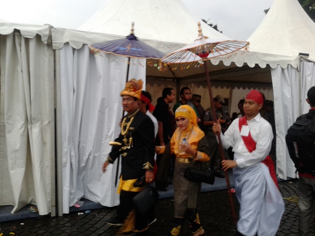 Meriahnya Pawai World Heritage Festival 2013 di kawasan Monas, Jakarta