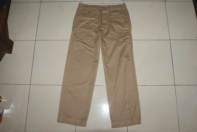 BUZZ RICKSONS DARTISAN DIOR TOPMAN ZARA H&M DICKIES CARHART UNIQLO BEAMS SALEWA Chino