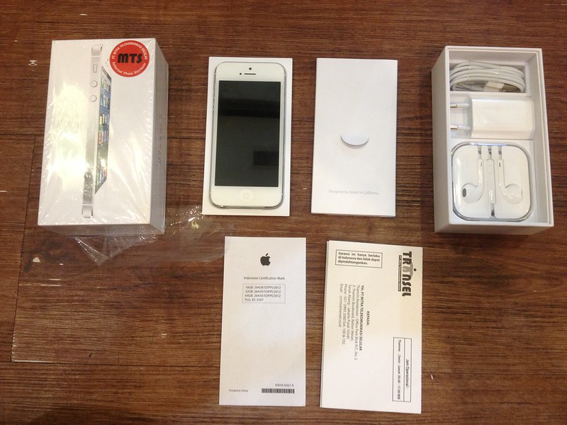 Jual Iphone 5 White 16GB Garansi Resmi MTS Indonesia NEW Termurah