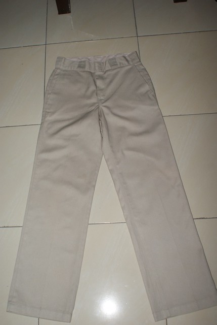 BUZZ RICKSONS DARTISAN DIOR TOPMAN ZARA H&M DICKIES CARHART UNIQLO BEAMS SALEWA Chino