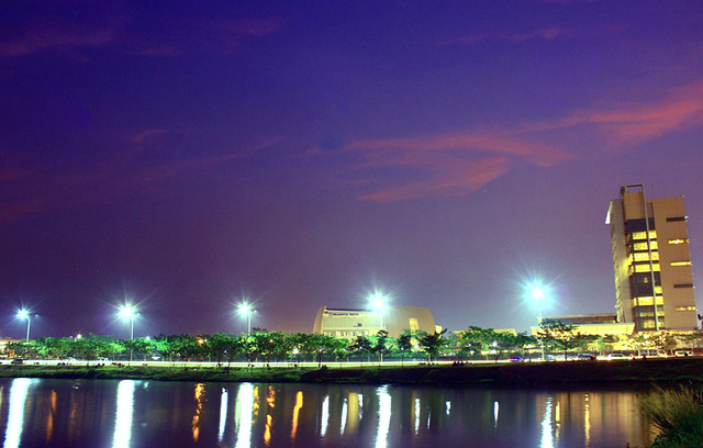 nongkrong-bareng-bulb-slow-speed-and-night-photography