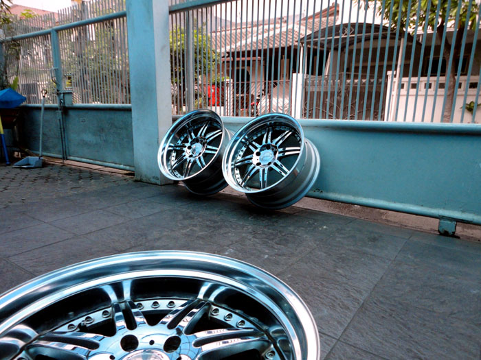 FOR SALE : NKB ELITE 8 SEIKEN JAPAN, SUPERLOW DISK, STEPLIPS, AGGRESIVE BMW OFFSETS !