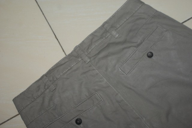 BUZZ RICKSONS DARTISAN DIOR TOPMAN ZARA H&M DICKIES CARHART UNIQLO BEAMS SALEWA Chino